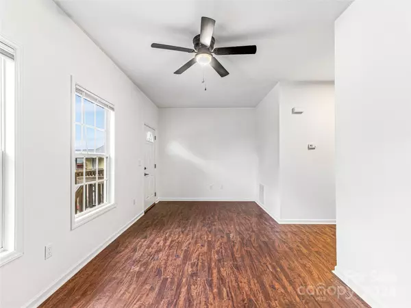 Burnsville, NC 28714,145 Lincoln Park RD #G