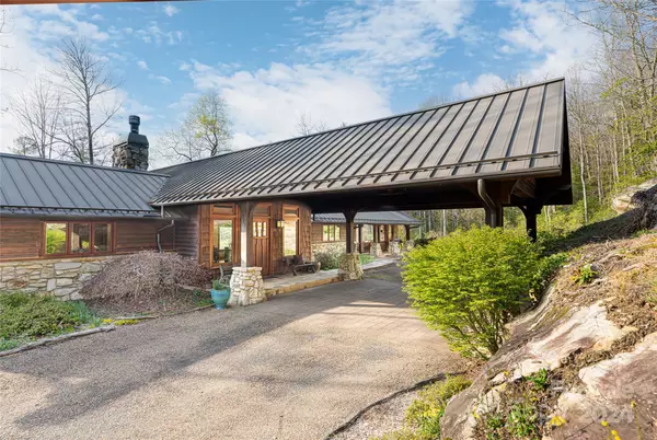 Cedar Mountain, NC 28718,429 Marshall Lake RD