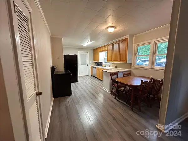 Albemarle, NC 28001,2116 Woodcroft LN