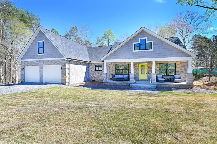 317 Gardner Point DR, Stoney Point, NC 28678