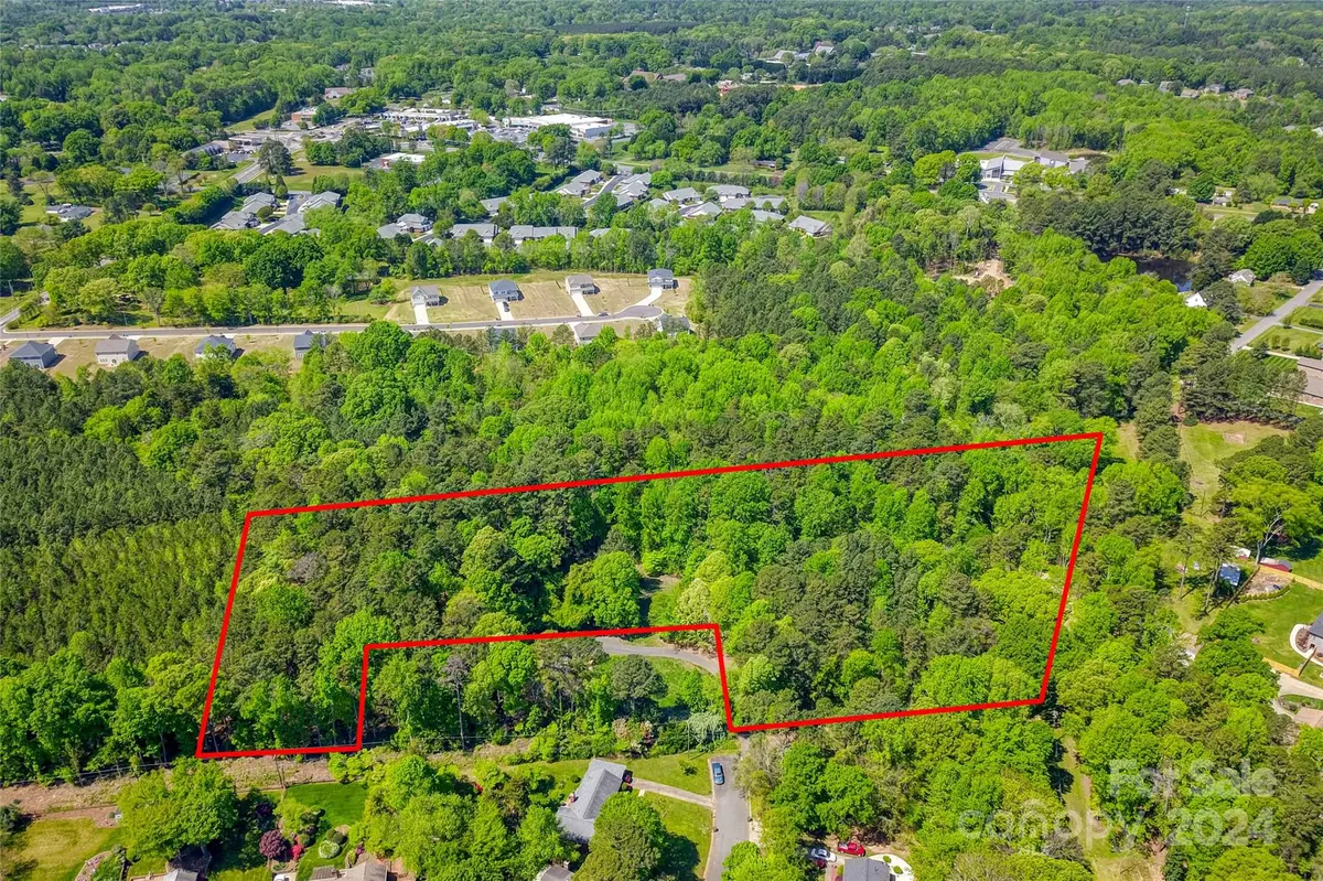 Mint Hill, NC 28105,00 Lake Bluff DR