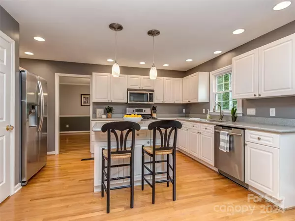 Matthews, NC 28105,4800 Hickory Glen DR