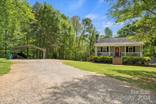 Gaffney, SC 29340,485 Round Tree RD