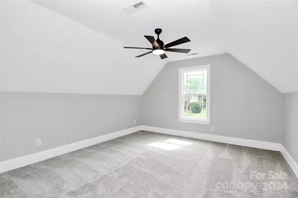 Mooresville, NC 28117,115 Palos Verde DR