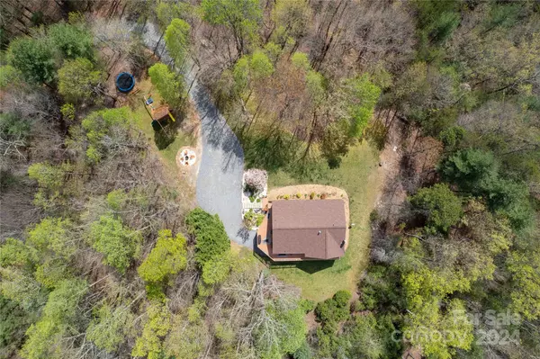 Lenoir, NC 28645,3675 Chetola DR