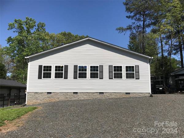 106 Overland TRL #A7/8, Mount Gilead, NC 27306