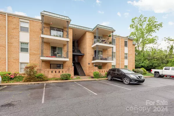 Charlotte, NC 28209,4739 Hedgemore DR #I