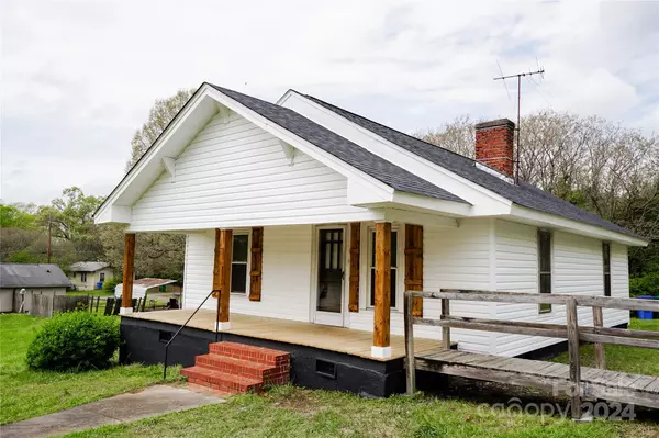 Albemarle, NC 28001,1083 Gibson ST