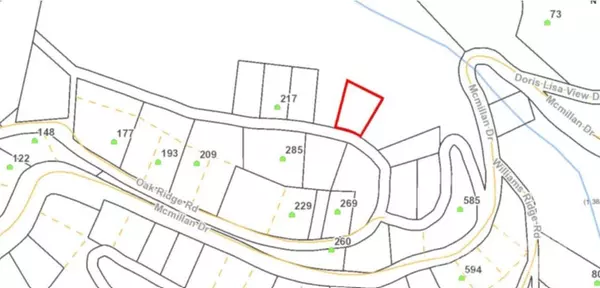 Hendersonville, NC 28792,217 Oak Ridge RD