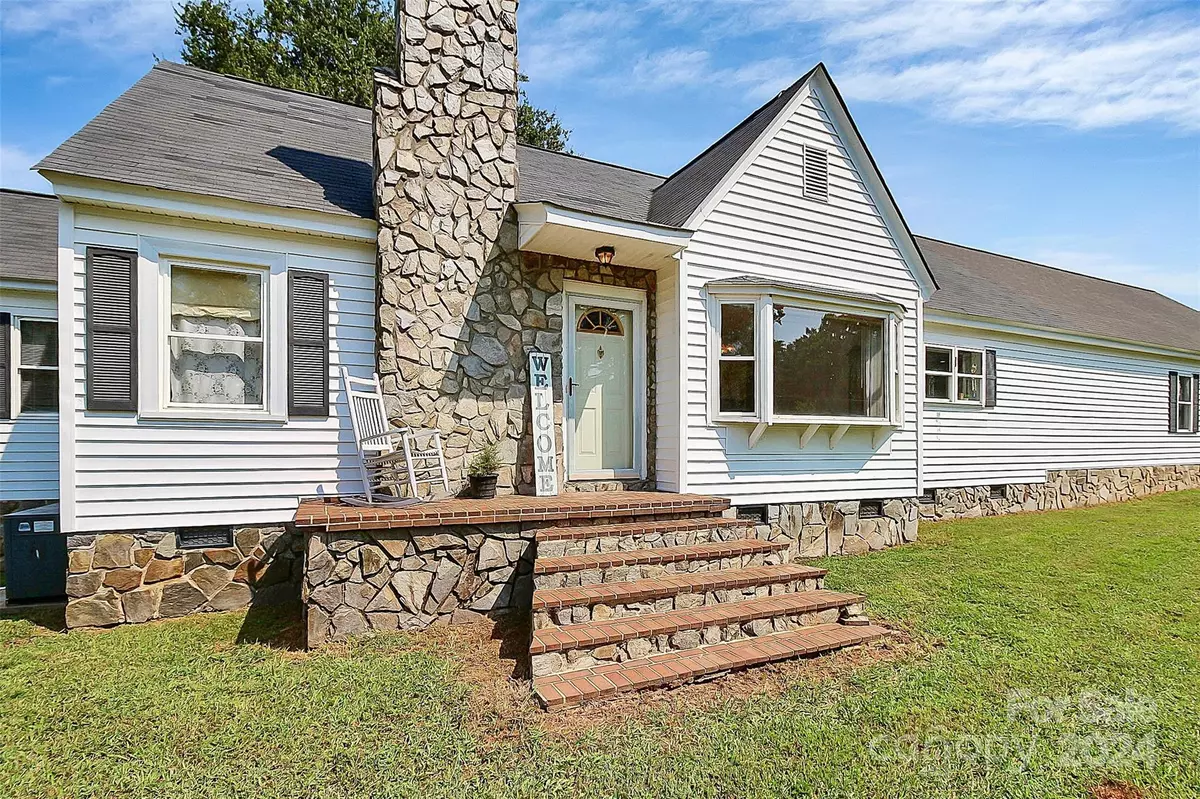 Alexis, NC 28006,2506 Mount Zion Church RD