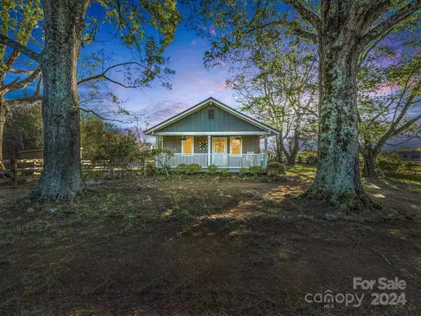23 Over Hill DR, Tryon, NC 28782