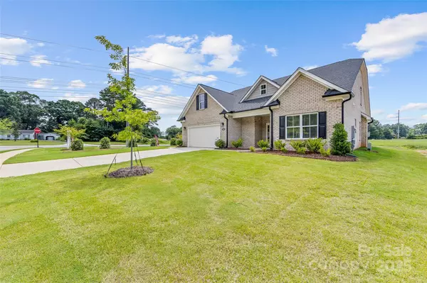 Waxhaw, NC 28173,1005 Piper Meadows DR #1