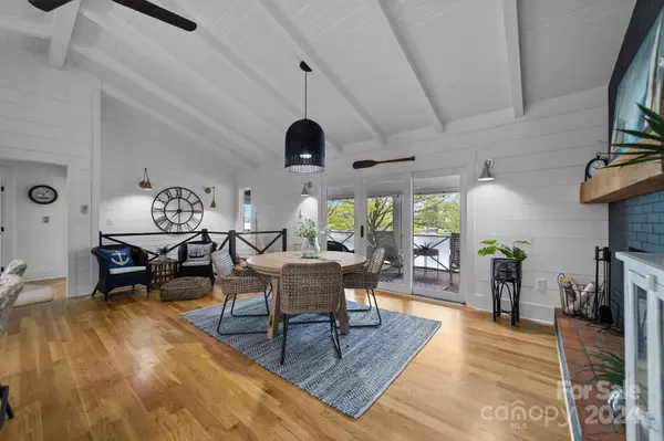 Terrell, NC 28682,9360 Legrand DR