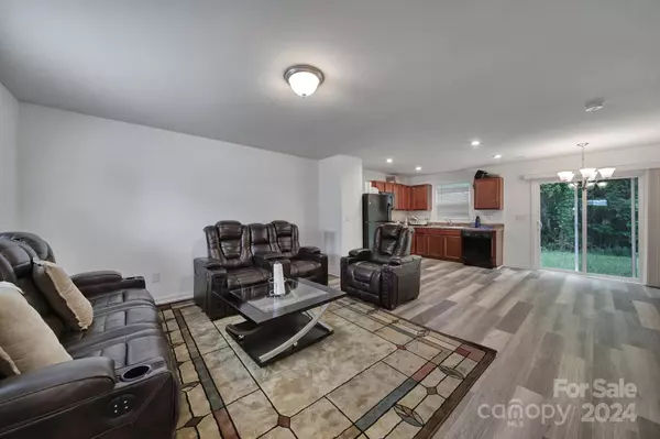 Charlotte, NC 28212,1722 Hooper CT