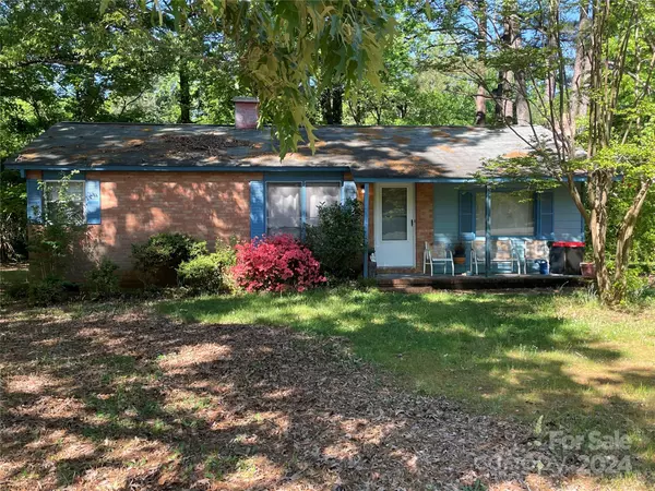 Waxhaw, NC 28173,508 Olin DR