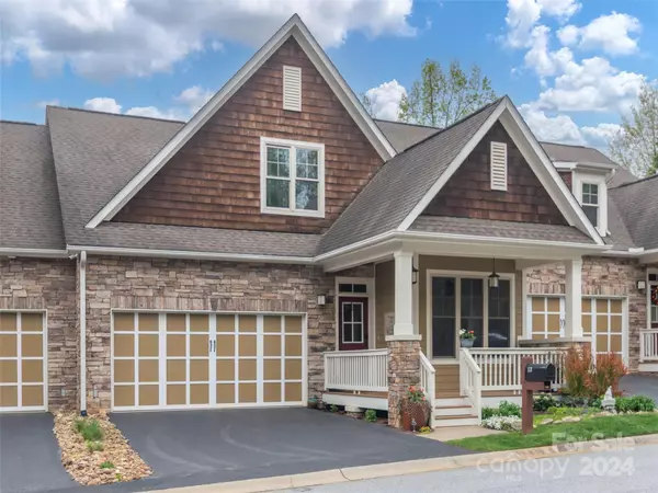 13 N Kaufman Stone WAY, Biltmore Lake, NC 28715