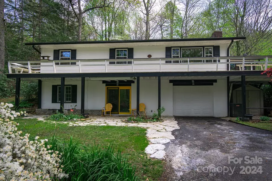 440 Beverly RD, Black Mountain, NC 28711