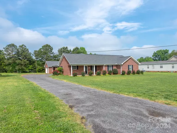 6216 Jackson Shortcut RD, Waxhaw, NC 28173