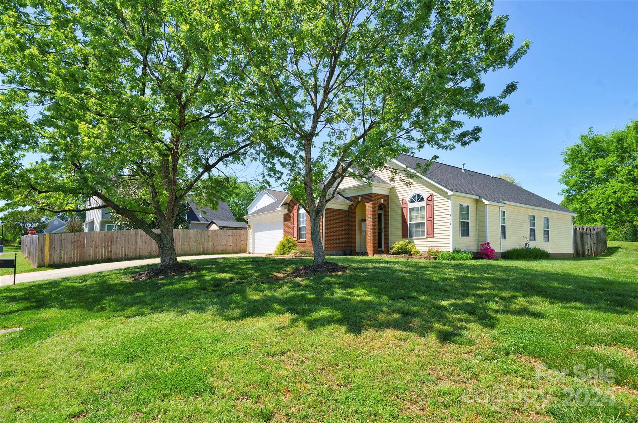 Concord, NC 28027,4994 Astonshire LN