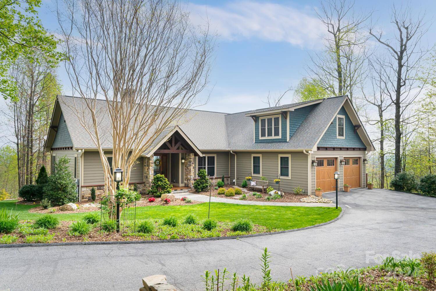 Zirconia, NC 28790,558 Falkirk WAY