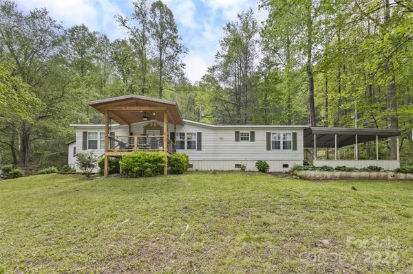 Mill Spring, NC 28756,123 Little Rock WAY