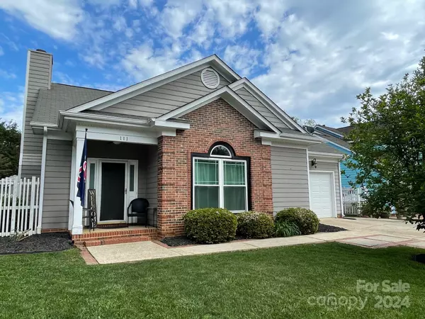 111 Ashford Hollow LN, Mooresville, NC 28117
