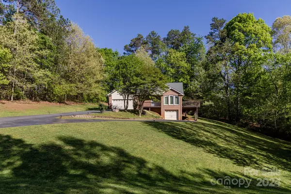 Hickory, NC 28601,86 Sharon Valley DR