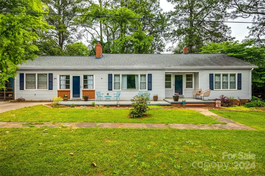 2176 Old Hickory Grove RD, Mount Holly, NC 28120