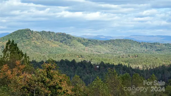 Lenoir, NC 28645,0 Johns Ridge Pkwy #141