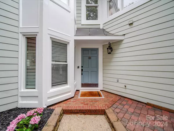 Charlotte, NC 28202,437 Clarkson Green ST