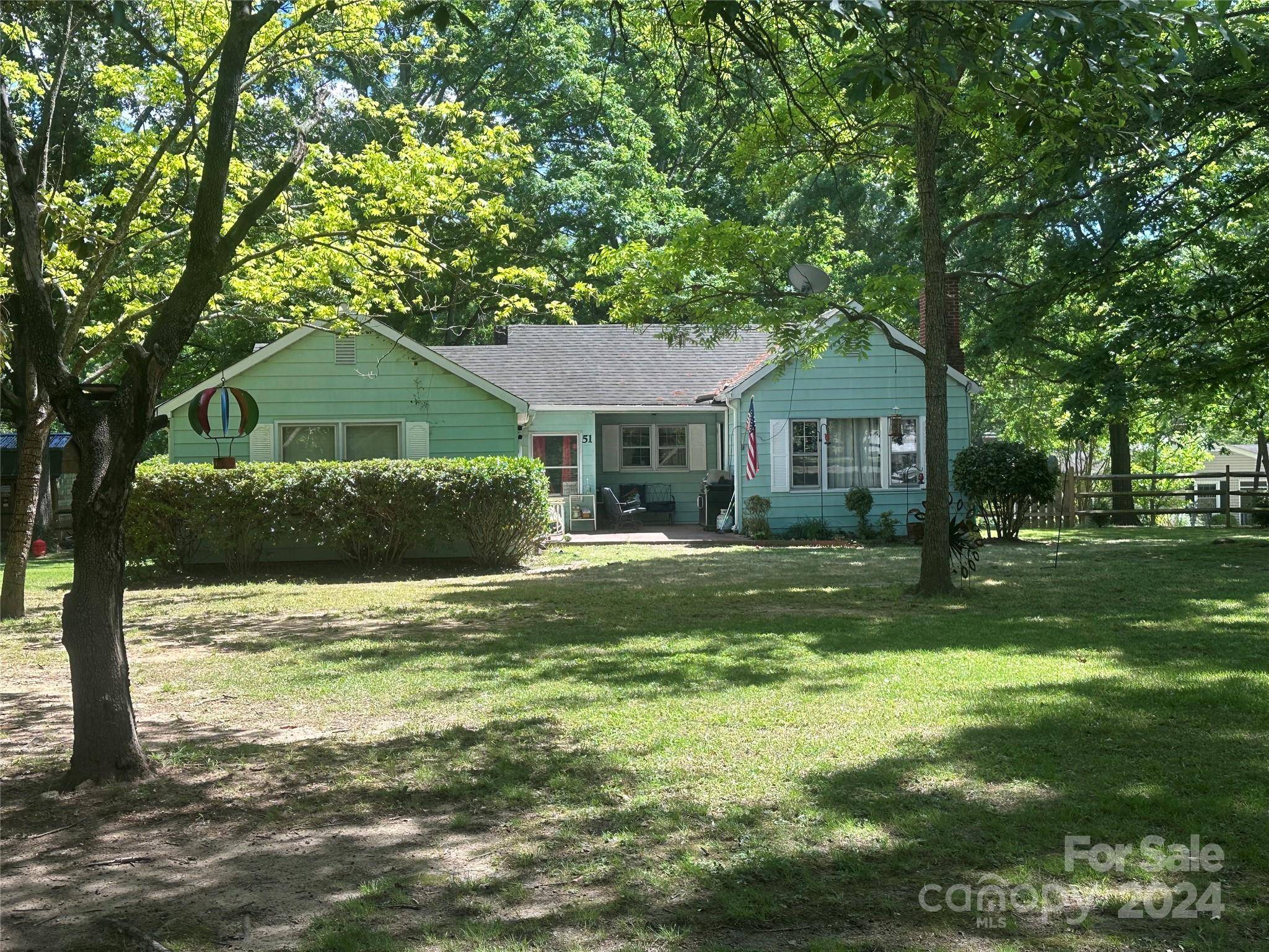 51 Park DR, Concord, NC 28027
