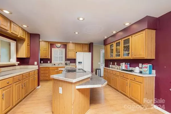 Rock Hill, SC 29732,1612 Bowater RD