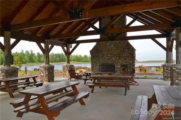 Nebo, NC 28761,195 Grandview Peaks DR #13