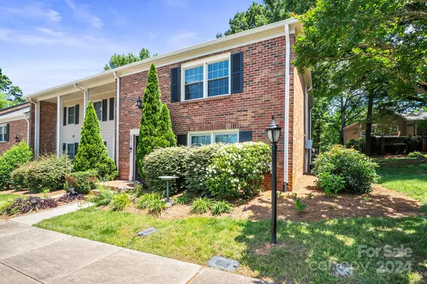 Charlotte, NC 28210,6612 Bunker Hill CIR