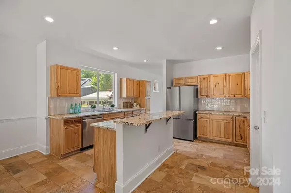 Clover, SC 29710,5555 Riverfront RD