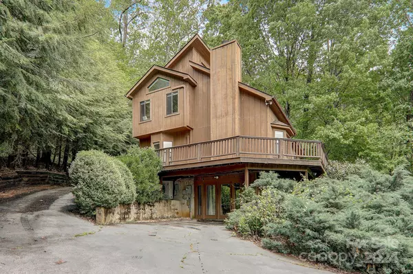 Waynesville, NC 28786,22 Thistle LN