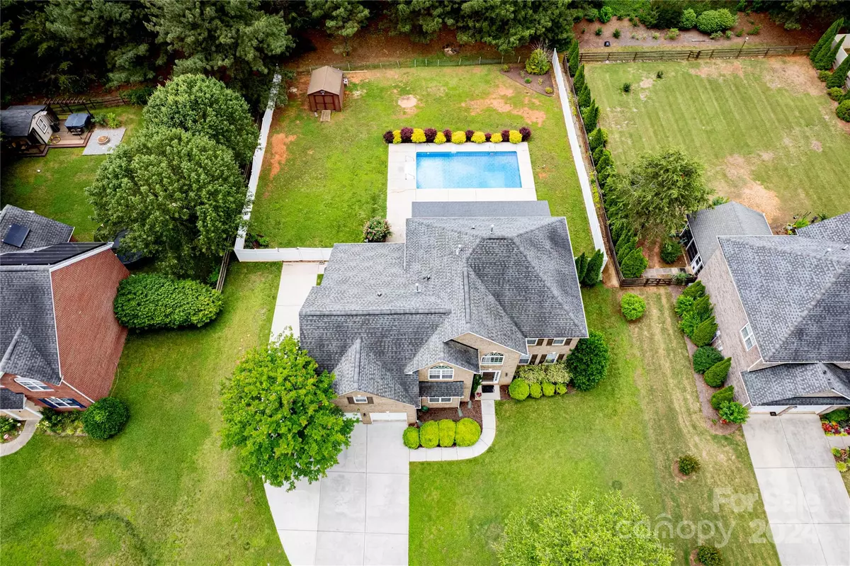 Statesville, NC 28677,179 Winter Flake DR