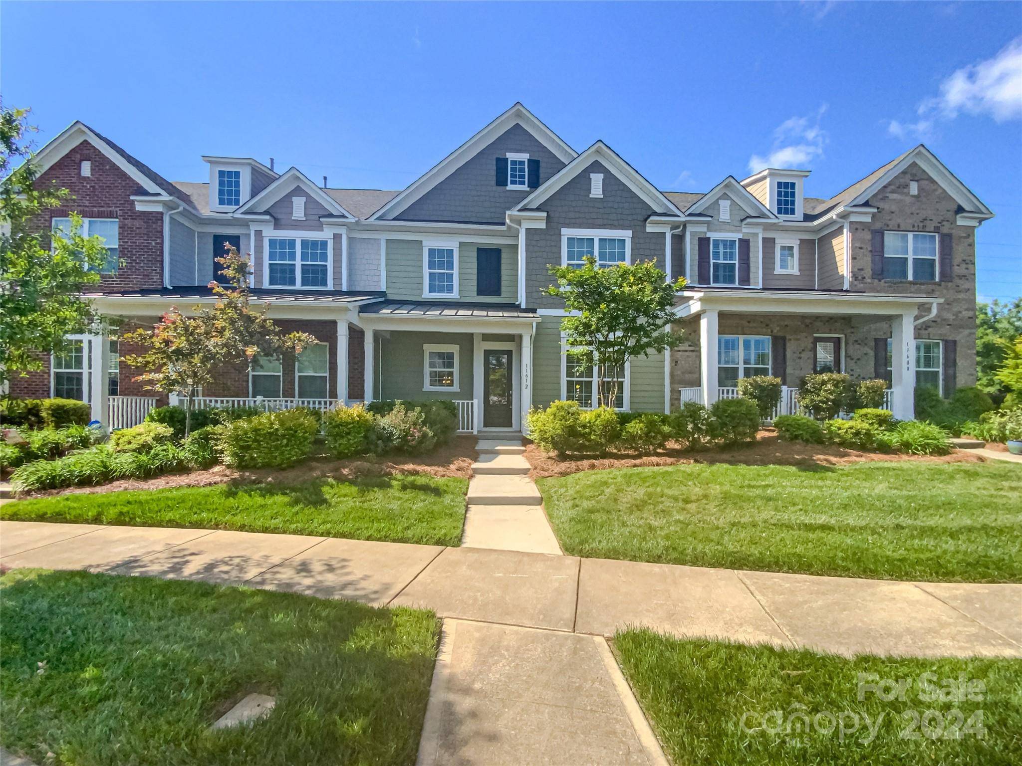 11612 Founders Park LN, Pineville, NC 28134