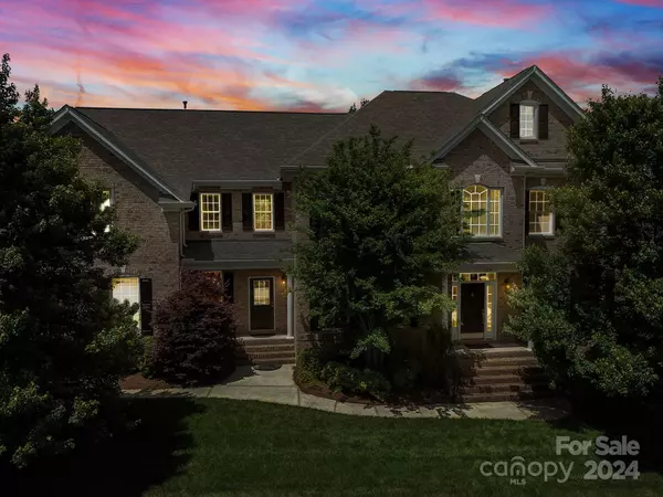 Matthews, NC 28104,609 Maple Valley CT