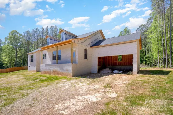 Lincolnton, NC 28092,9033 Wagon TRL