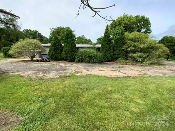 Union Mills, NC 28167,2230 Centennial RD