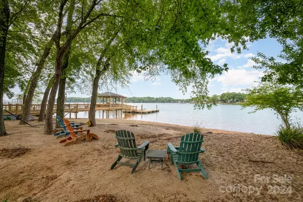 Mooresville, NC 28117,151 Keel CT #21