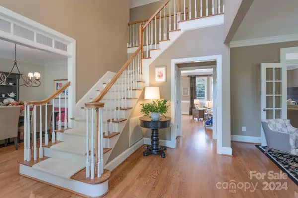 Charlotte, NC 28277,11124 Megwood DR