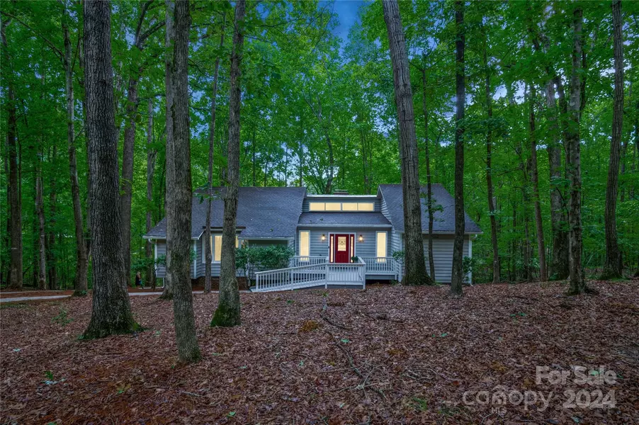 3439 Nancy Creek RD, Charlotte, NC 28270