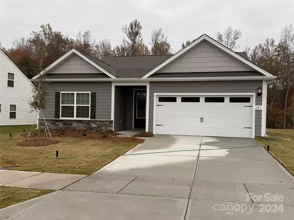 201 Colonial Reserve AVE, Troutman, NC 28166