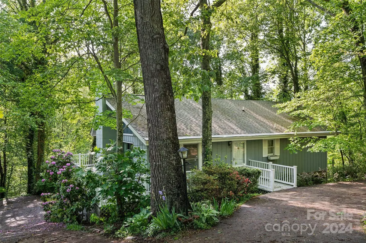 Lake Junaluska, NC 28745,212 Crescent DR