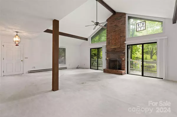 Lake Junaluska, NC 28745,212 Crescent DR