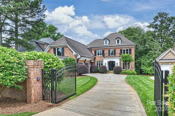 6128 Sharon RD, Charlotte, NC 28210