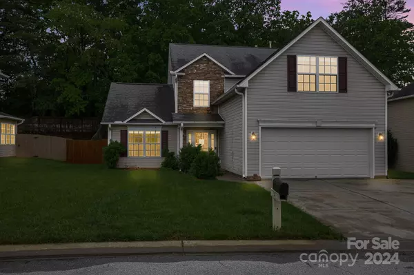 Fletcher, NC 28732,59 Yadkin RD