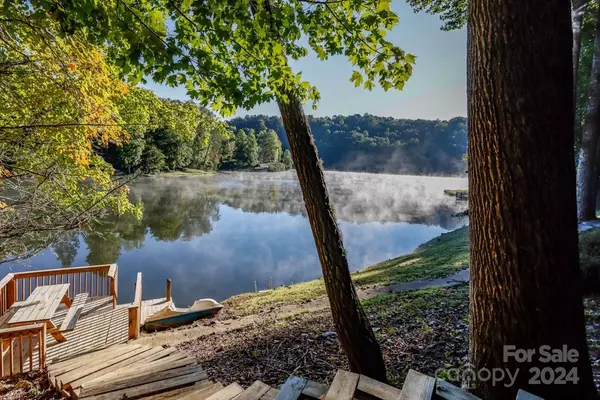 Lake Lure, NC 28746,446 Rainbow CIR